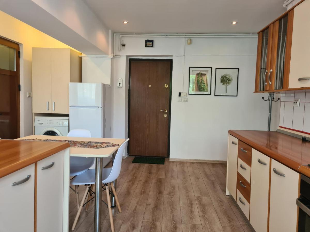 Apartament Anna Targoviste Exterior photo